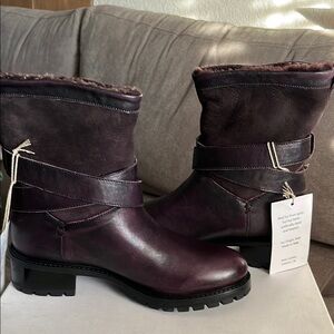 ROSS SNOW  Leather Combat Boots Timeless Style